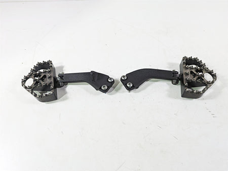 2017 Harley Dyna FXDB Street Bob Passenger Footpeg Custom Set -READ 49230-06 {{ shop.shopifyCountryName }} - Mototech271