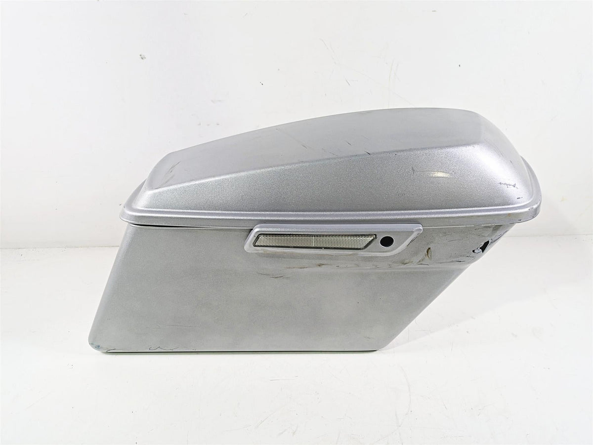 2010 Harley Touring FLHX Street Glide Right Saddlebag Saddle Bag READ 90752-93 {{ shop.shopifyCountryName }} - Mototech271