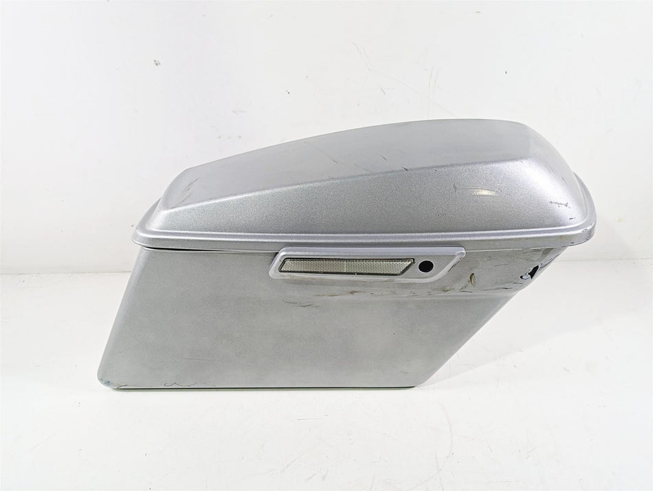 2010 Harley Touring FLHX Street Glide Right Saddlebag Saddle Bag READ 90752-93 {{ shop.shopifyCountryName }} - Mototech271