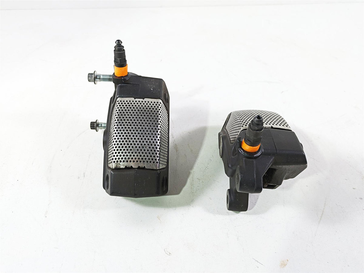 2020 Harley Touring FLHT Electra Glide Front Brake Caliper Set 43027-08 44023-08 {{ shop.shopifyCountryName }} - Mototech271
