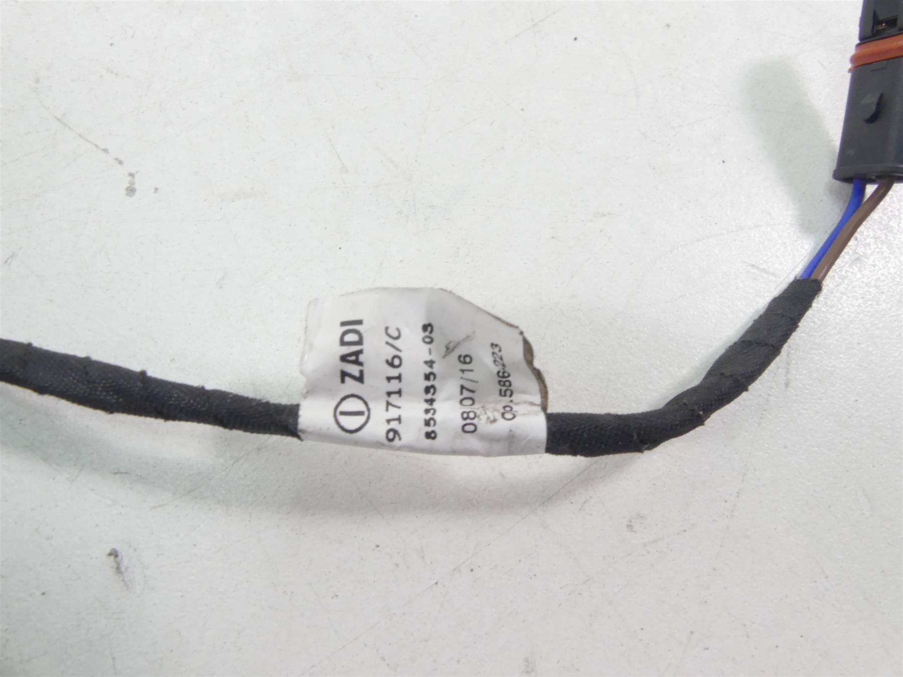 2017 BMW R1200GS GSW K50 Front Right Blinker Turn Signal 63138534353 {{ shop.shopifyCountryName }} - Mototech271