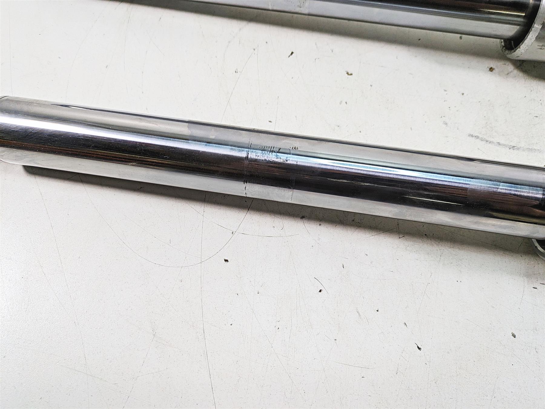 2006 Harley FLSTI Softail Heritage Straight Front Fork Leg Set 41mm 45915-00 {{ shop.shopifyCountryName }} - Mototech271