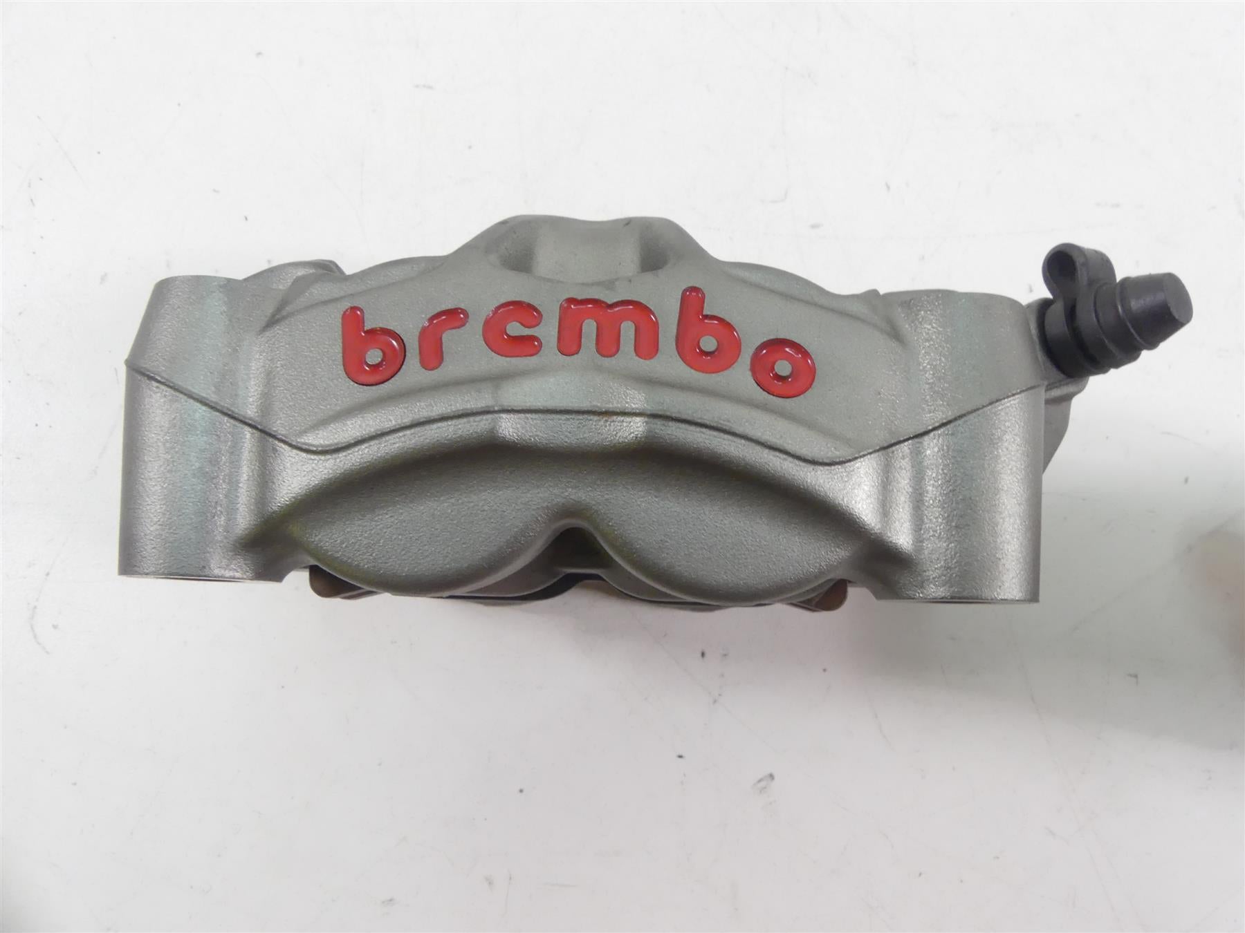 2018 Triumph Street Triple 765RS Front Monoblock Brembo Brake Calipers T2021559 {{ shop.shopifyCountryName }} - Mototech271