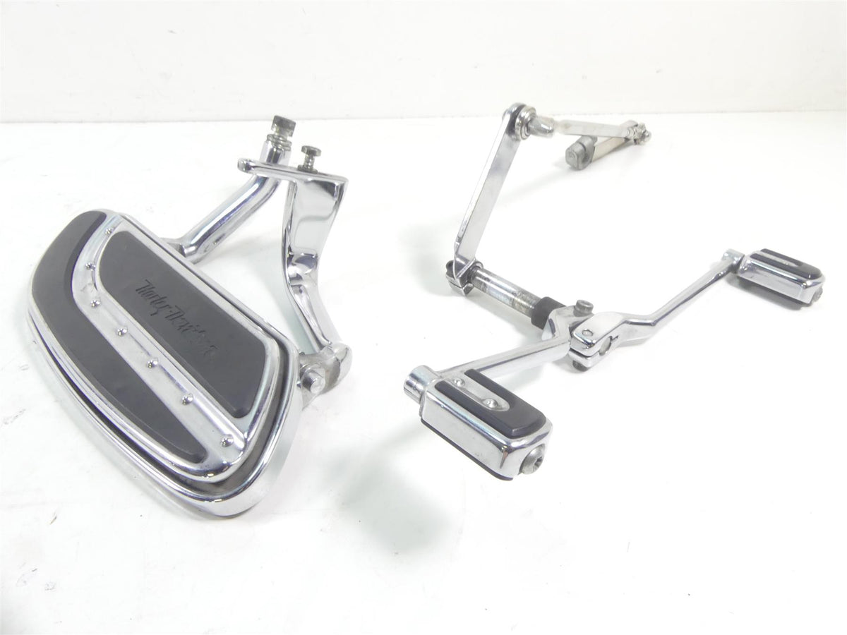 2007 Harley Touring FLHR SE CVO Road King Front Floor Boards + Pedals 50812-07 {{ shop.shopifyCountryName }} - Mototech271