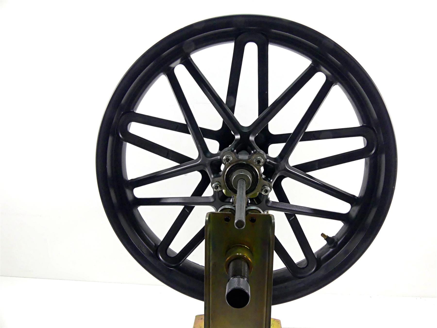 2017 Harley XL1200 CX Sportster Roadster Straight 19x3 Front Wheel Rim 43300416 {{ shop.shopifyCountryName }} - Mototech271