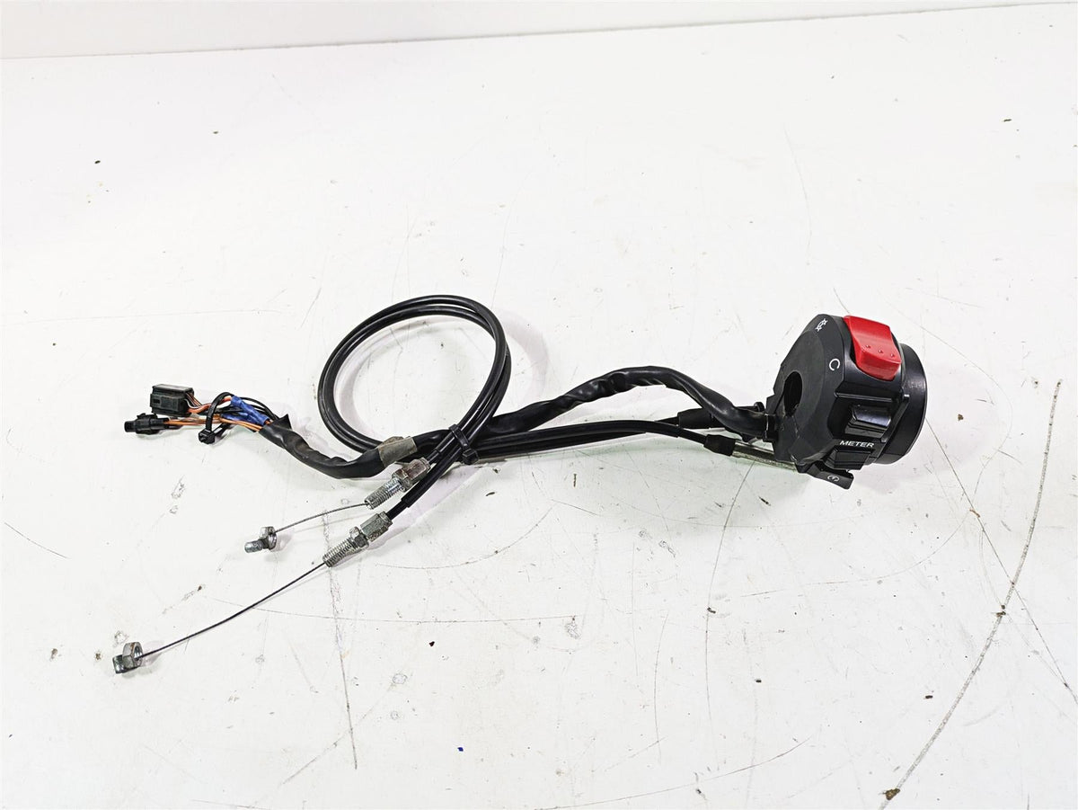 2016 Suzuki GSXR1000 Right Hand Start Stop Control Switch - Read 37200-47H30 {{ shop.shopifyCountryName }} - Mototech271