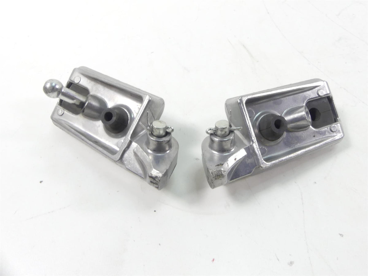 2017 Yamaha XT1200Z Super Tenere Front Rider Driver Footpeg Set 23P-27451-00-00 {{ shop.shopifyCountryName }} - Mototech271