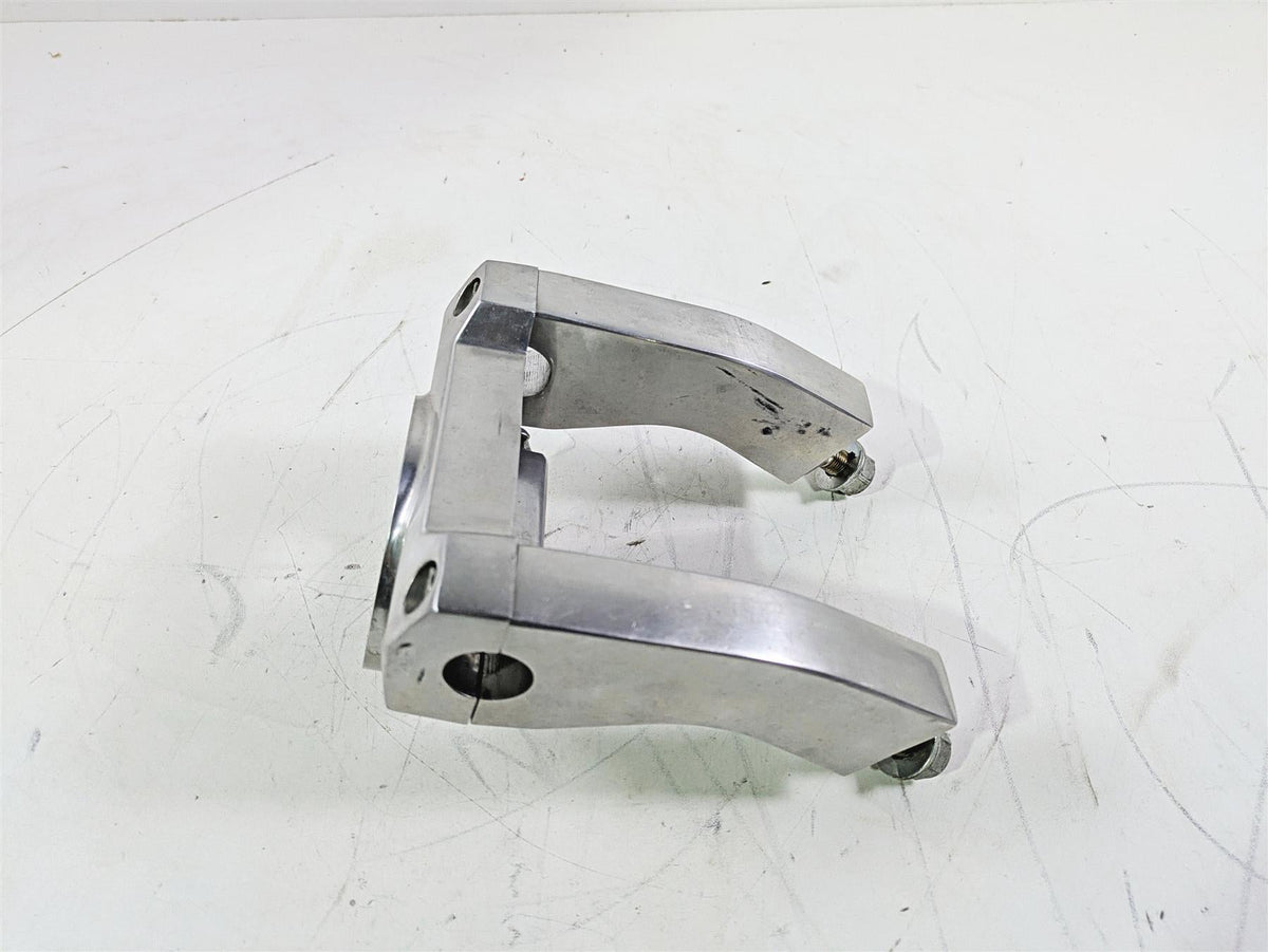 2002 Honda V-Twin VTX1800 C Handlebar Riser Holder Speedo Mount 53231-MCH-000 {{ shop.shopifyCountryName }} - Mototech271