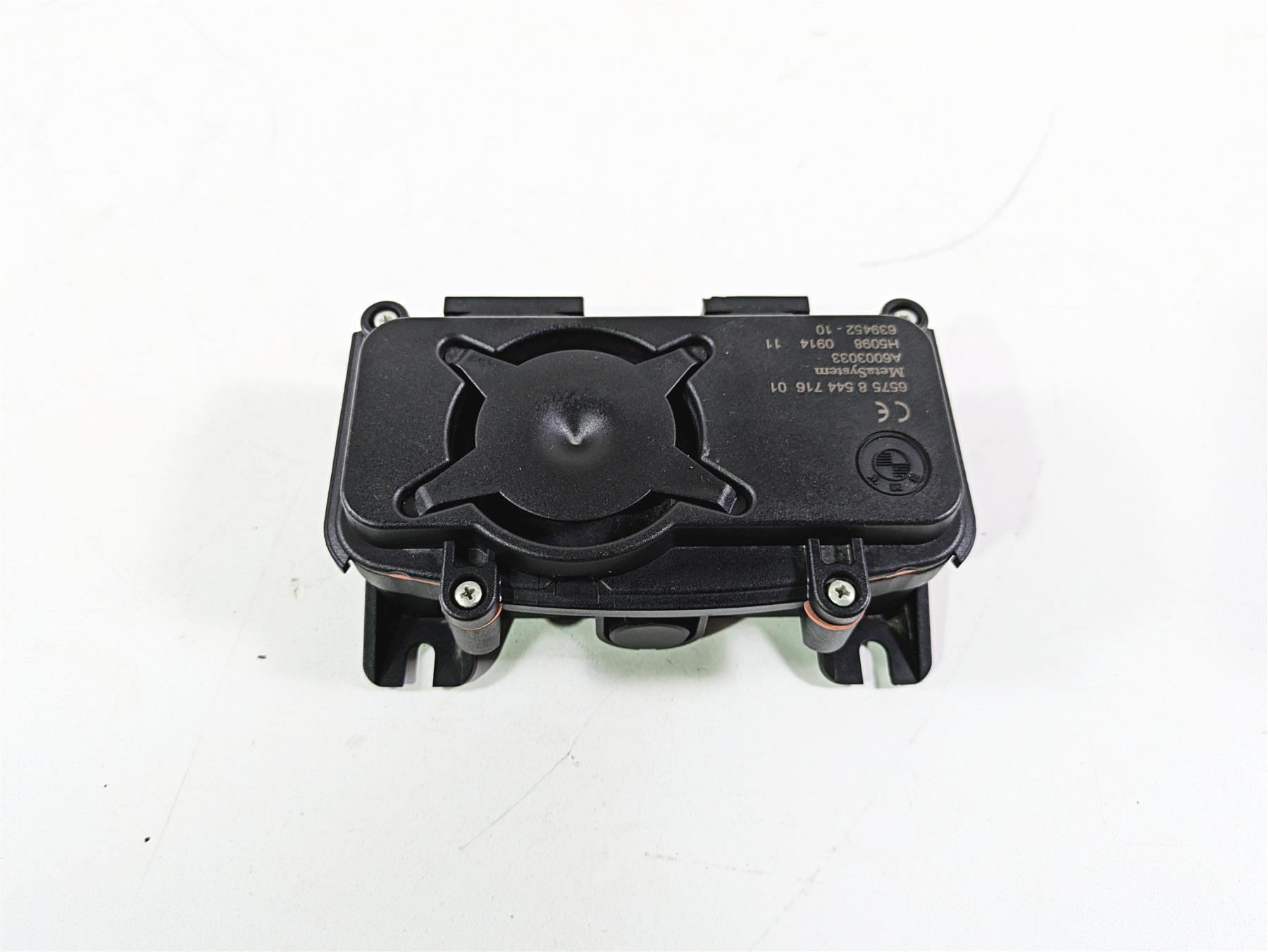 2014 BMW R nine T R9T K21 Alarm Control Unit Module Black Box 65758544716 {{ shop.shopifyCountryName }} - Mototech271