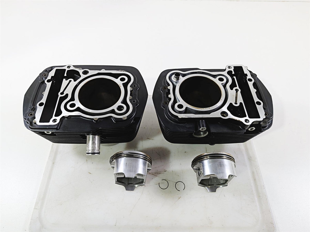 2010 Honda VT1300 CR Stateline Front Rear Cylinder Jug Piston Set 12110-MFY-A00 {{ shop.shopifyCountryName }} - Mototech271