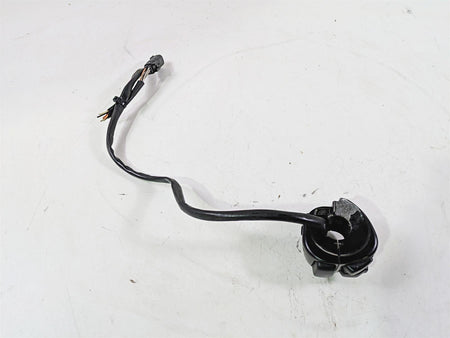 2013 Harley VRSCF Muscle Rod Right Hand Control Switch - Read 71684-06A {{ shop.shopifyCountryName }} - Mototech271