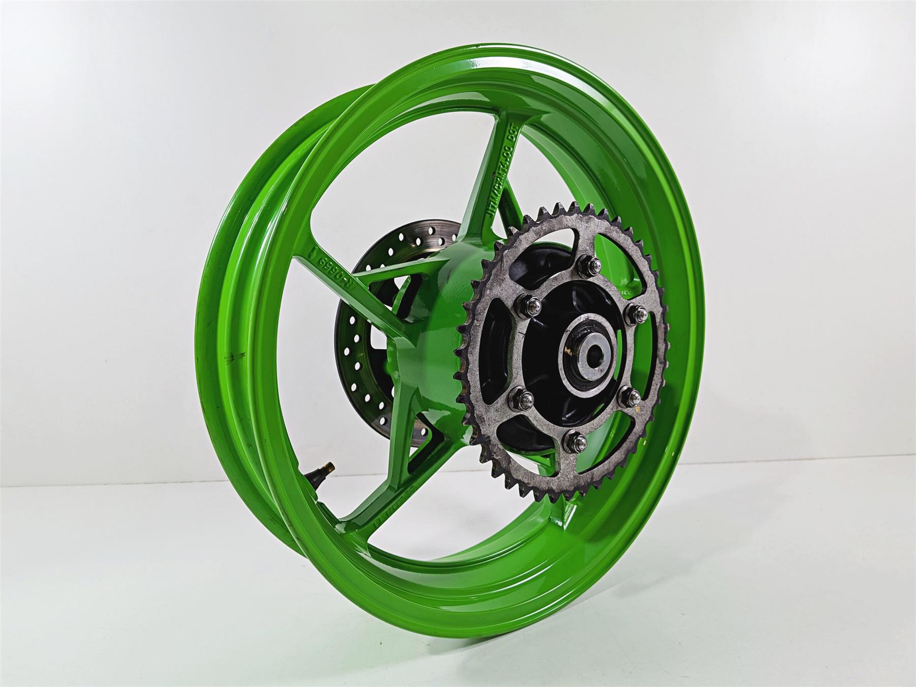 2024 Kawasaki EX500 Ninja 40th An. Strght Green Rear Wheel Rim 17x4 41073-0753 {{ shop.shopifyCountryName }} - Mototech271