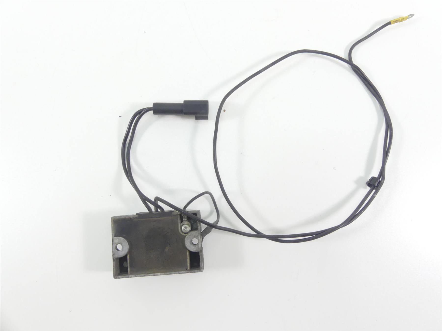 1999 Harley Dyna FXDS Convertible Rectifier Voltage Regulator 74518-99A {{ shop.shopifyCountryName }} - Mototech271