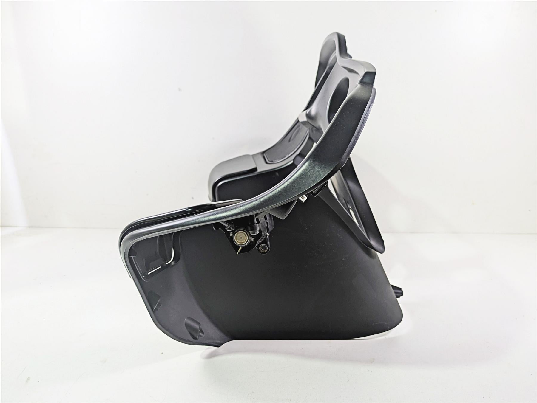 2021 Harley Touring FLTRX Road Glide Inner Front Nose Fairing 57000305 {{ shop.shopifyCountryName }} - Mototech271