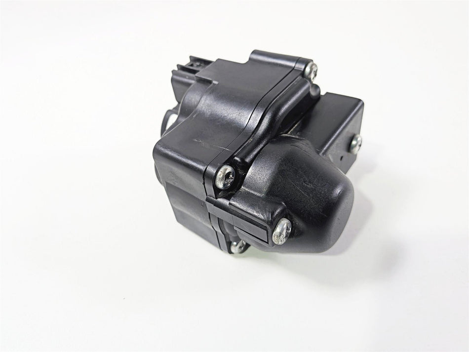 2023 Yamaha MT10 MTN1000 Exhaust Valve Servo Motor B5Y-85820-01-00 {{ shop.shopifyCountryName }} - Mototech271