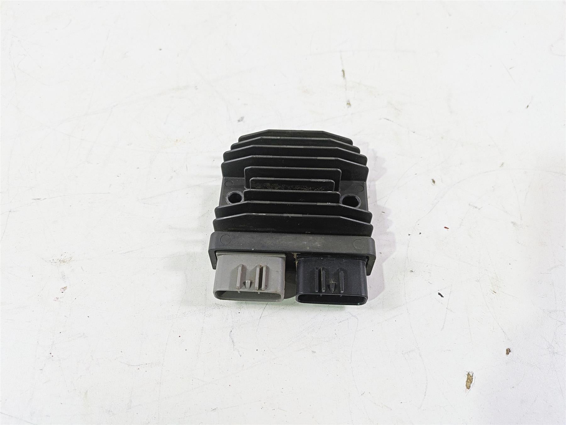 2021 Kawasaki Teryx KRX KRF 1000 Rectifier Voltage Regulator FH027BA 21066-0771 {{ shop.shopifyCountryName }} - Mototech271