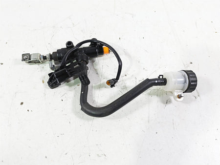 2020 Triumph Street Scrambler 900 Rear Brake Master Cylinder 14mm T2022560 {{ shop.shopifyCountryName }} - Mototech271