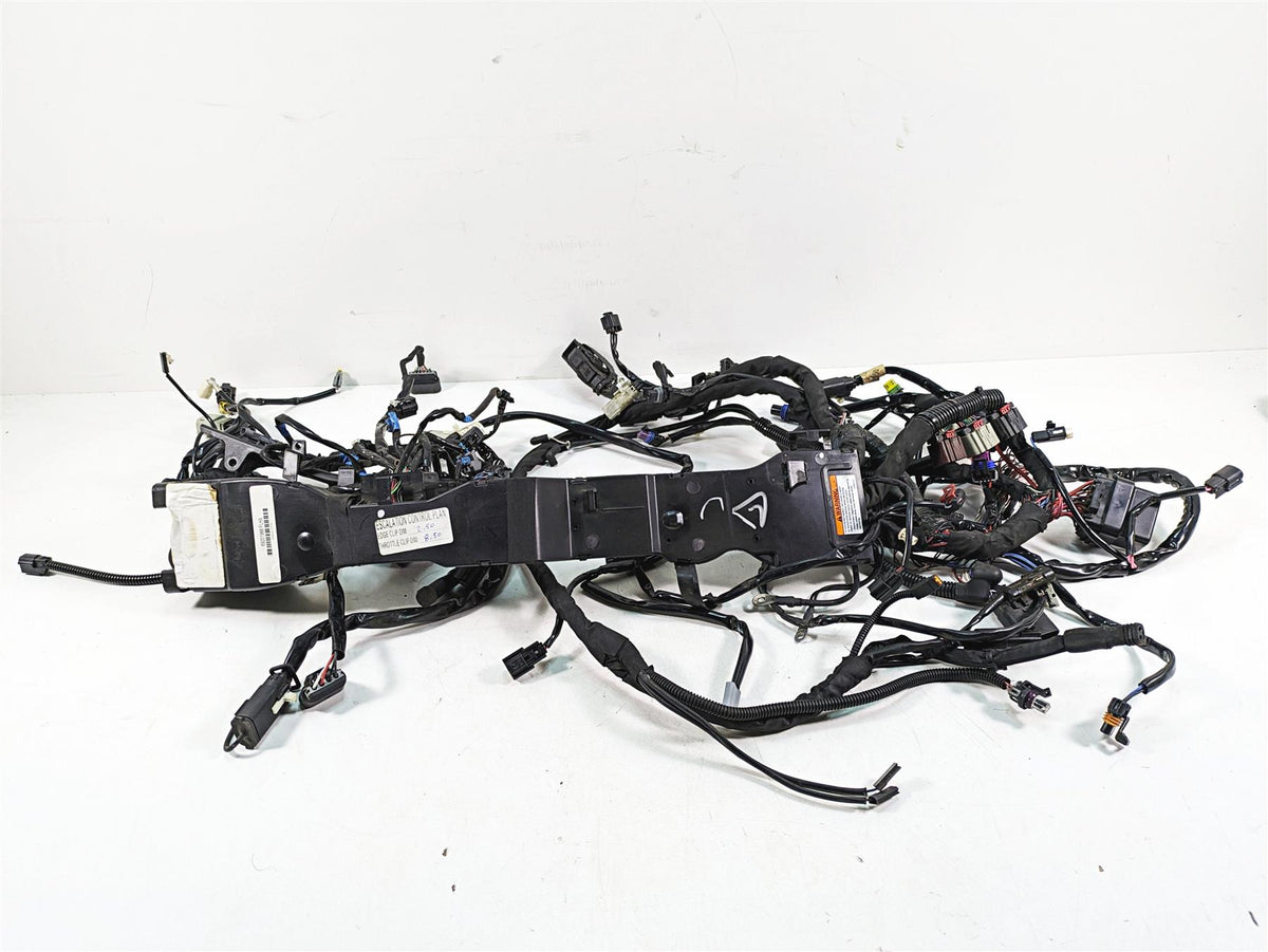 2020 Harley Touring FLHX Street Glide Main Wiring Harness Loom - Read 69201988 {{ shop.shopifyCountryName }} - Mototech271