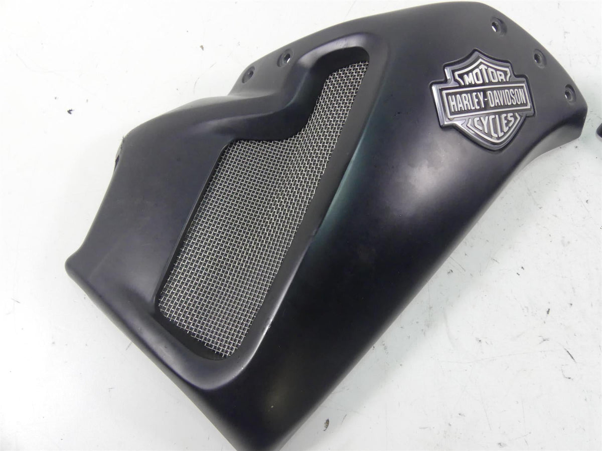 2012 Harley VRSCF Muscle Rod Neck Upper Side Cover Fairing Set 66469-09 66468-09 {{ shop.shopifyCountryName }} - Mototech271