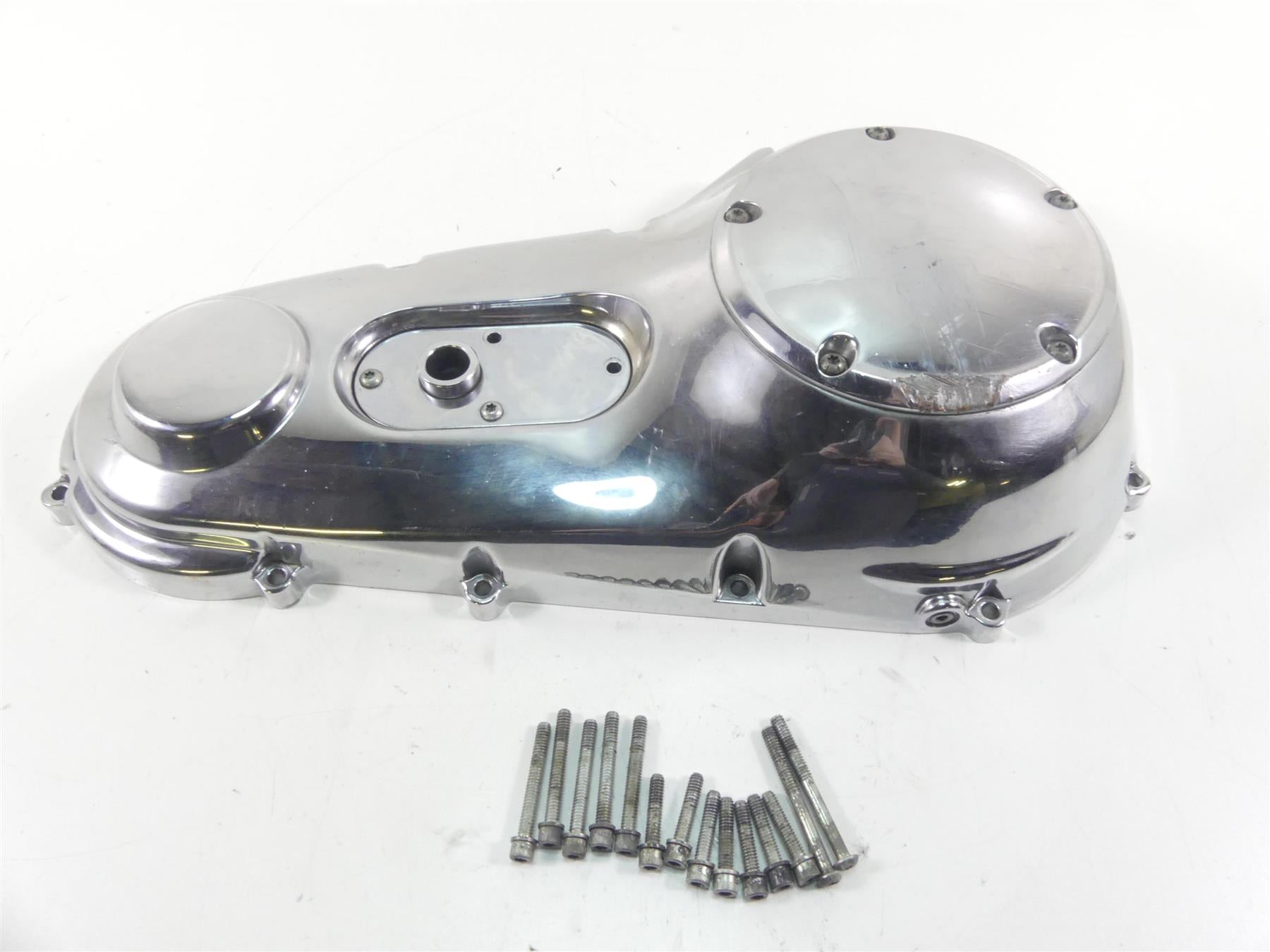 2005 Harley Dyna FXDLI Low Rider Outer Primary Drive Clutch Cover 60506-99 {{ shop.shopifyCountryName }} - Mototech271