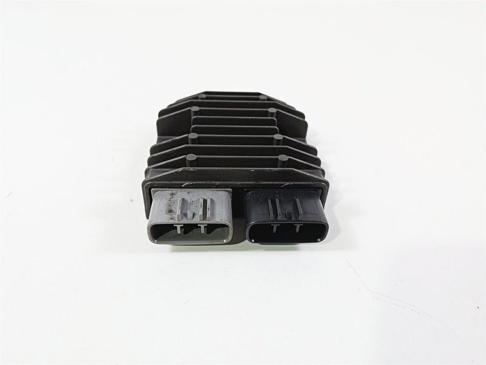 2008 Yamaha YZF R1 RN19 Rectifier Voltage Regulator 1D7-81960-00-00 FH012DA {{ shop.shopifyCountryName }} - Mototech271