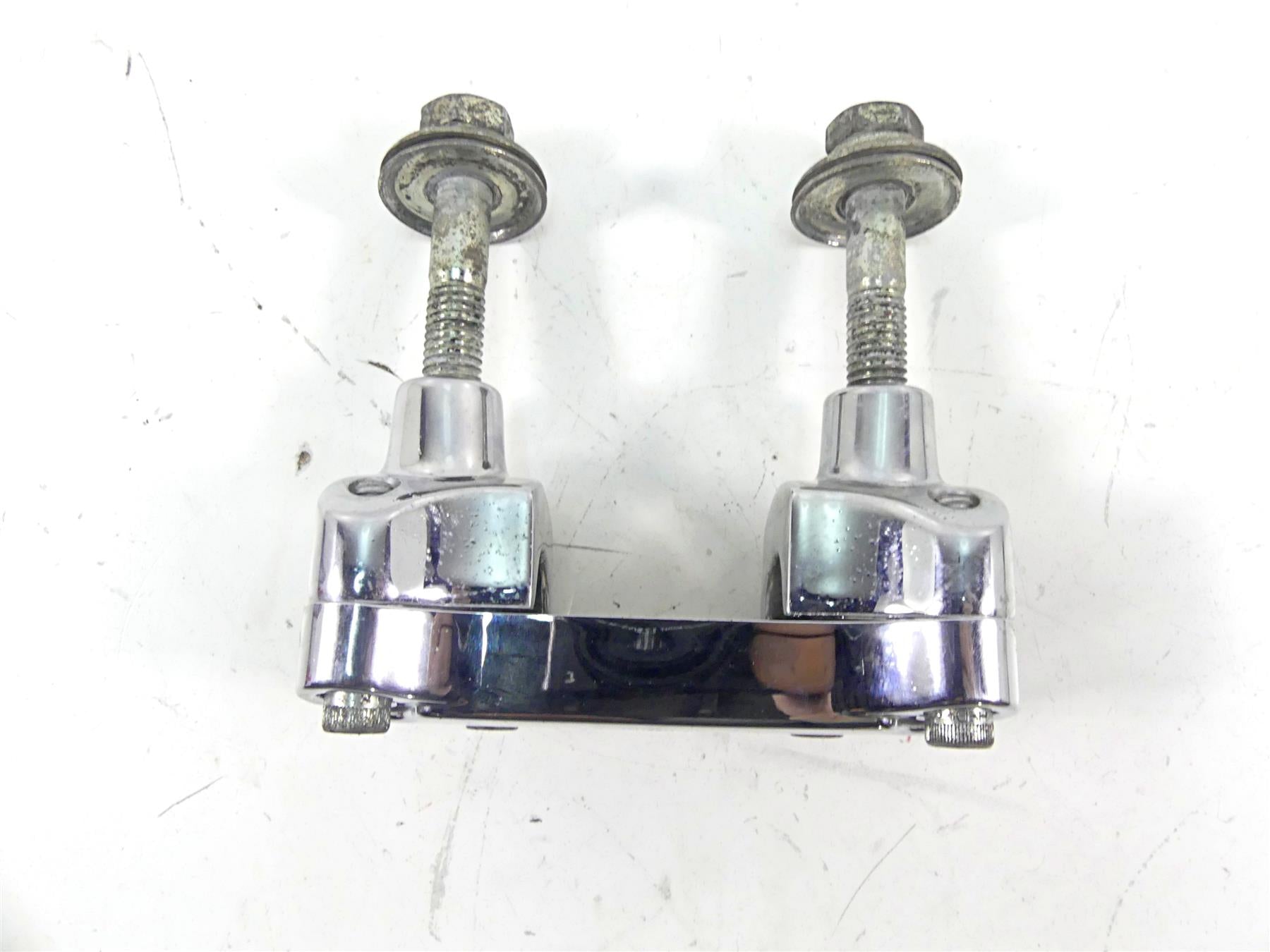2002 Harley FLSTCI Softail Heritage Chrome Handlebar Holder Riser Set 56567-86B {{ shop.shopifyCountryName }} - Mototech271