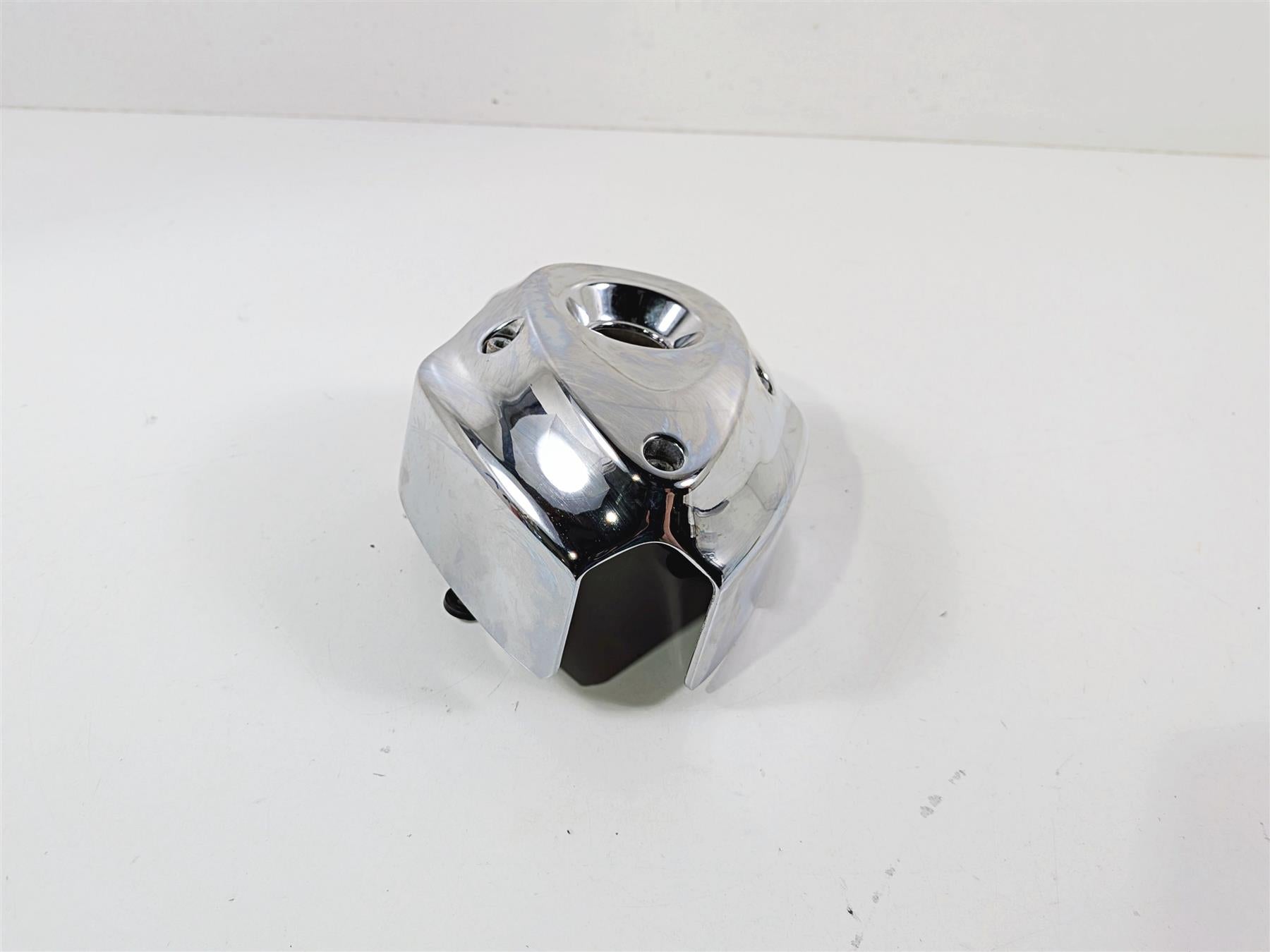 2021 Indian Scout 1200 Chrome Ignition Switch Cover & Mount 5633064 {{ shop.shopifyCountryName }} - Mototech271