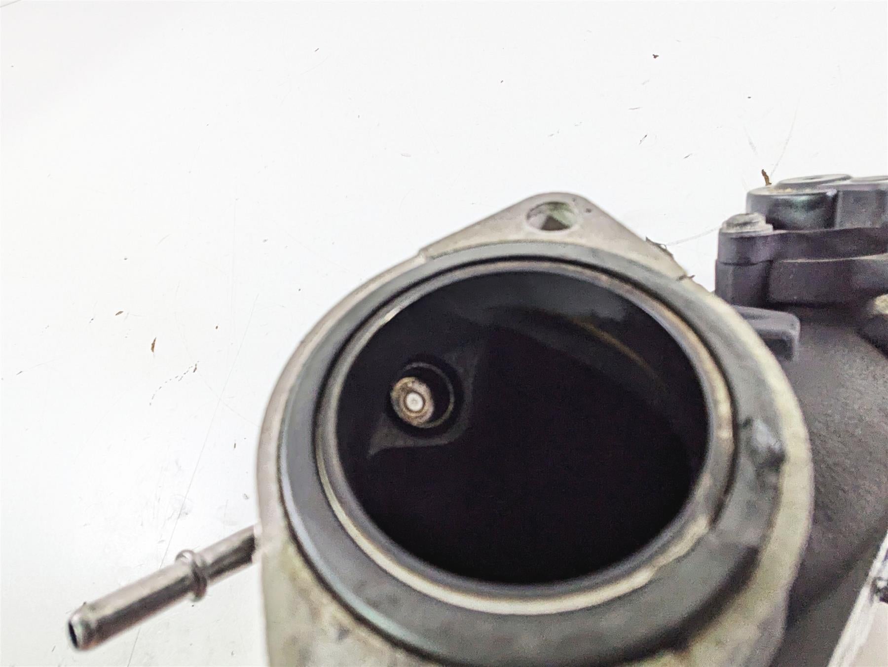 2016 Harley FXDL Dyna Low Rider Throttle Body Fuel Injection 27708-10A {{ shop.shopifyCountryName }} - Mototech271