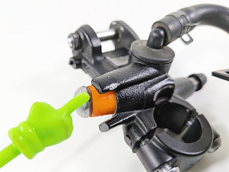 2017 BMW S1000RR K46 Front 3/4 Nissin Radial Brake Master Cylinder 32727723174 {{ shop.shopifyCountryName }} - Mototech271