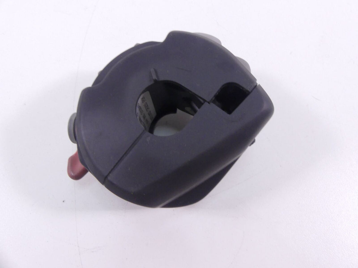 2008 BMW R1200R K27 Right Hand Control Switch Heated Start Stop Kill 6131769498 {{ shop.shopifyCountryName }} - Mototech271