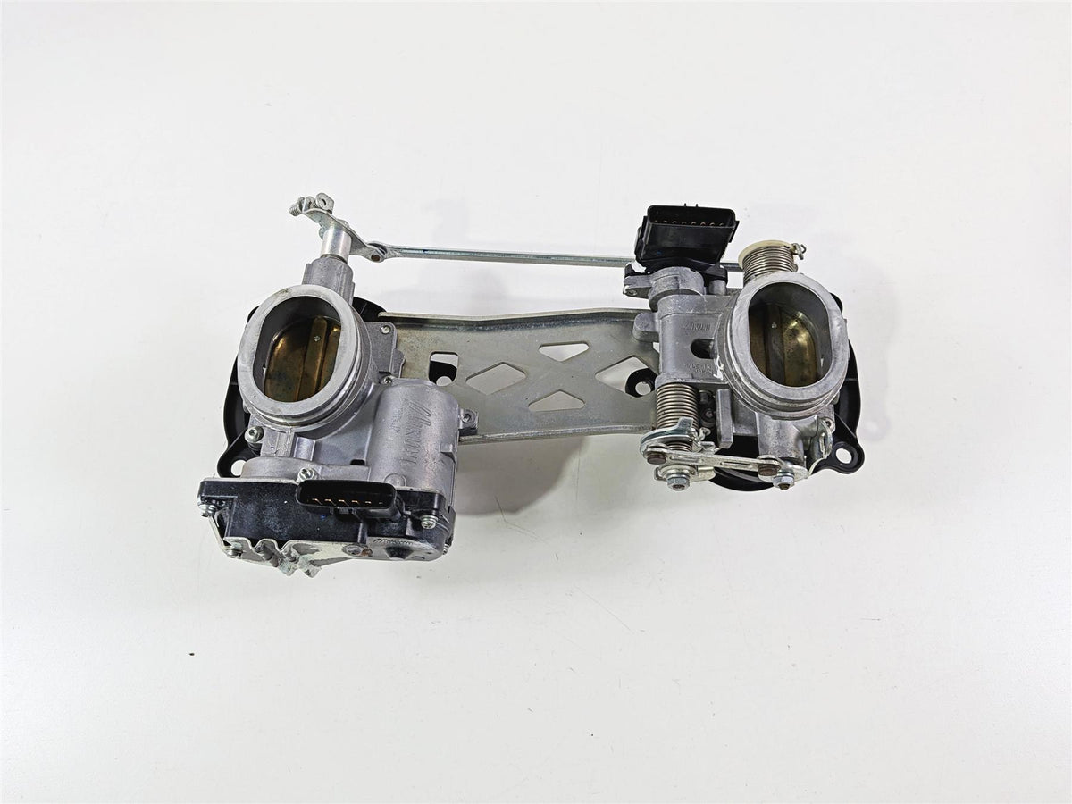 2015 Ducati Diavel Dark Mikuni Throttle Body Bodies Set 28240911A-Mototech271
