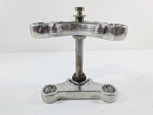 Load image into Gallery viewer, 2006 Harley Sportster XL883 Low Upper Lower Triple Tree 39mm 46126-04 45966-04
