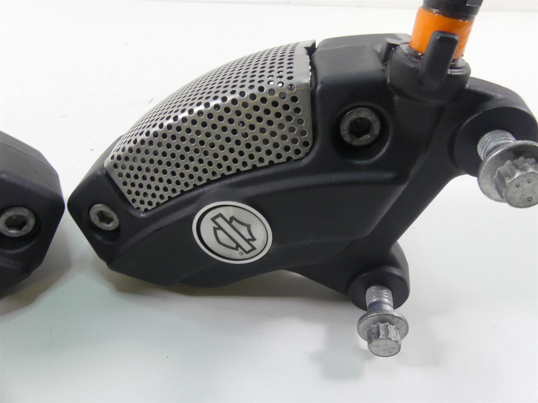 2016 Harley Touring FLHTP Electra Glide Front Brake Calipers 43027-08 43023-08 {{ shop.shopifyCountryName }} - Mototech271