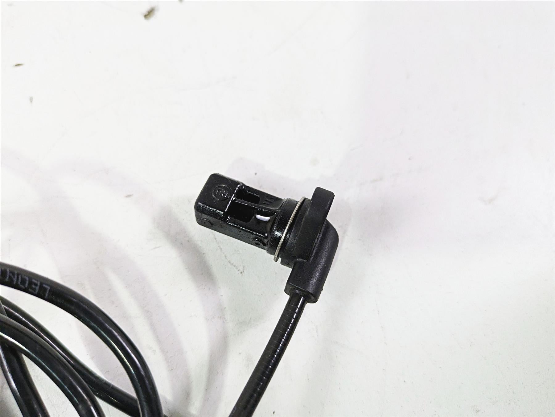 2009 BMW R1200RT K26 Rear Wheel Speed Abs Brake Sensor 34527677824 {{ shop.shopifyCountryName }} - Mototech271