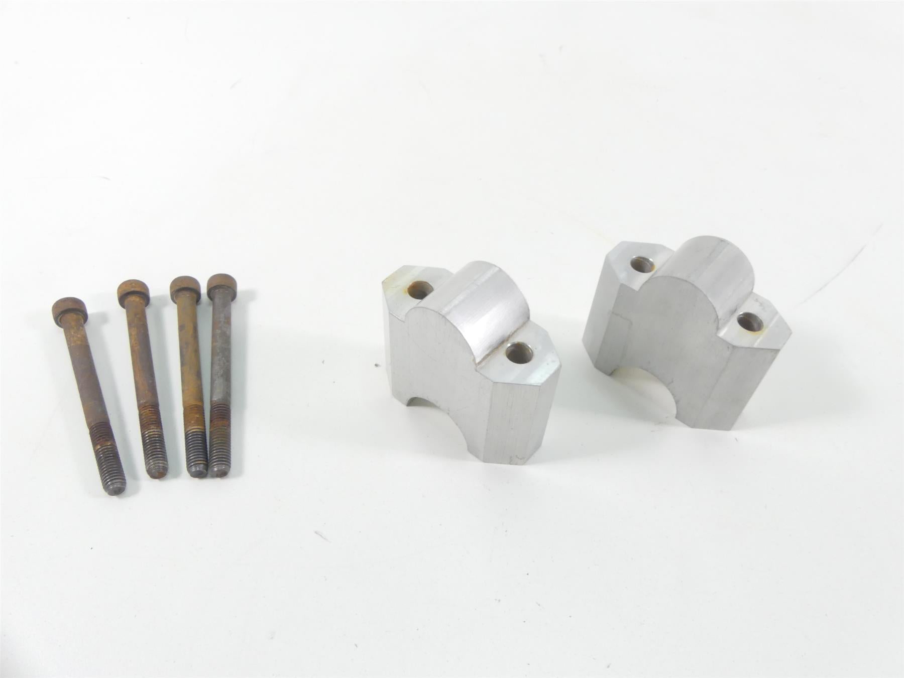 2007 Suzuki M109R VZR1800 Boulevard Handlebar Riser Extensions Holder {{ shop.shopifyCountryName }} - Mototech271