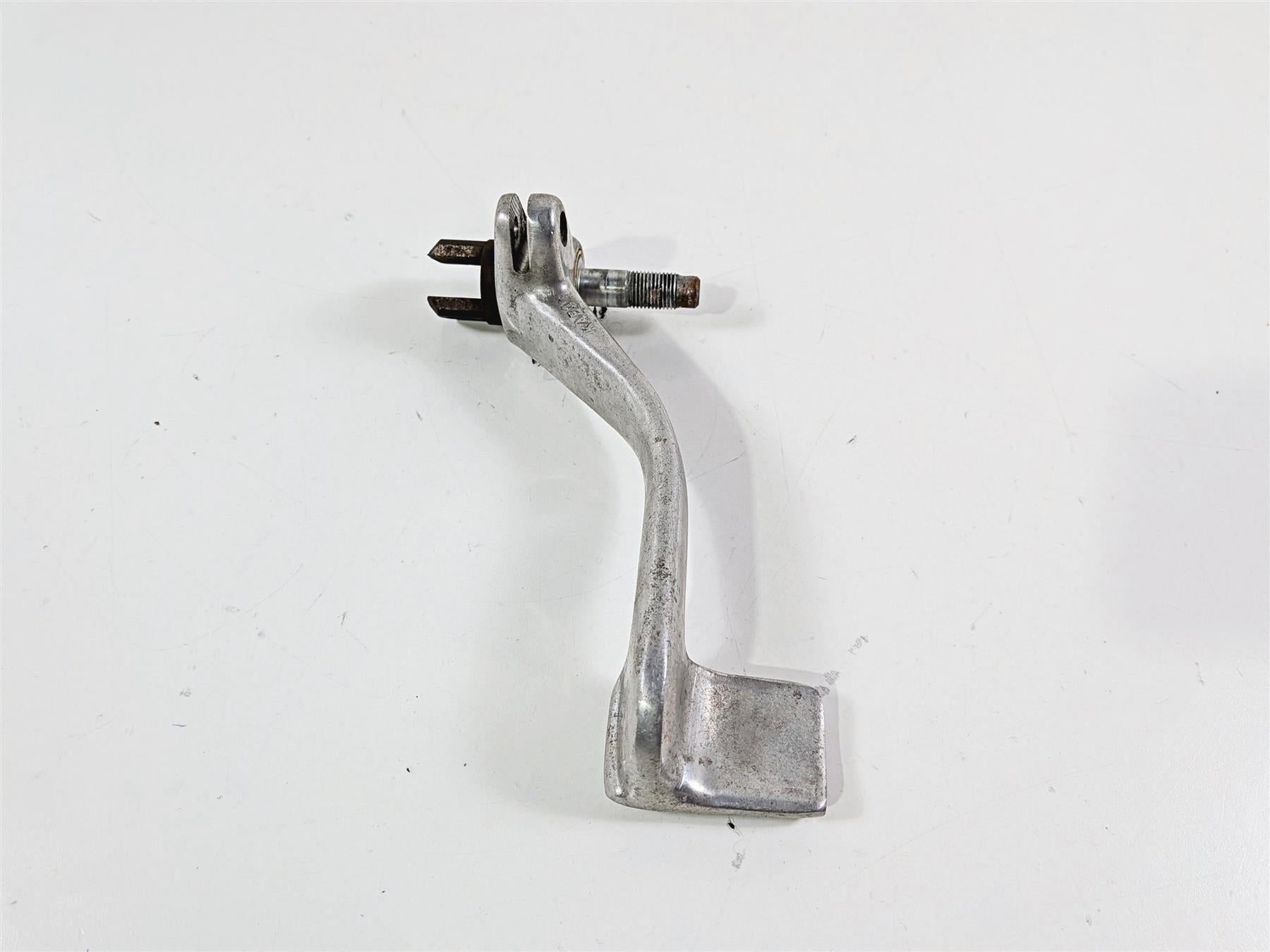 2002 Harley Davidson XLH883 Sportster Rear Brake Lever Pedal 42447-96 {{ shop.shopifyCountryName }} - Mototech271