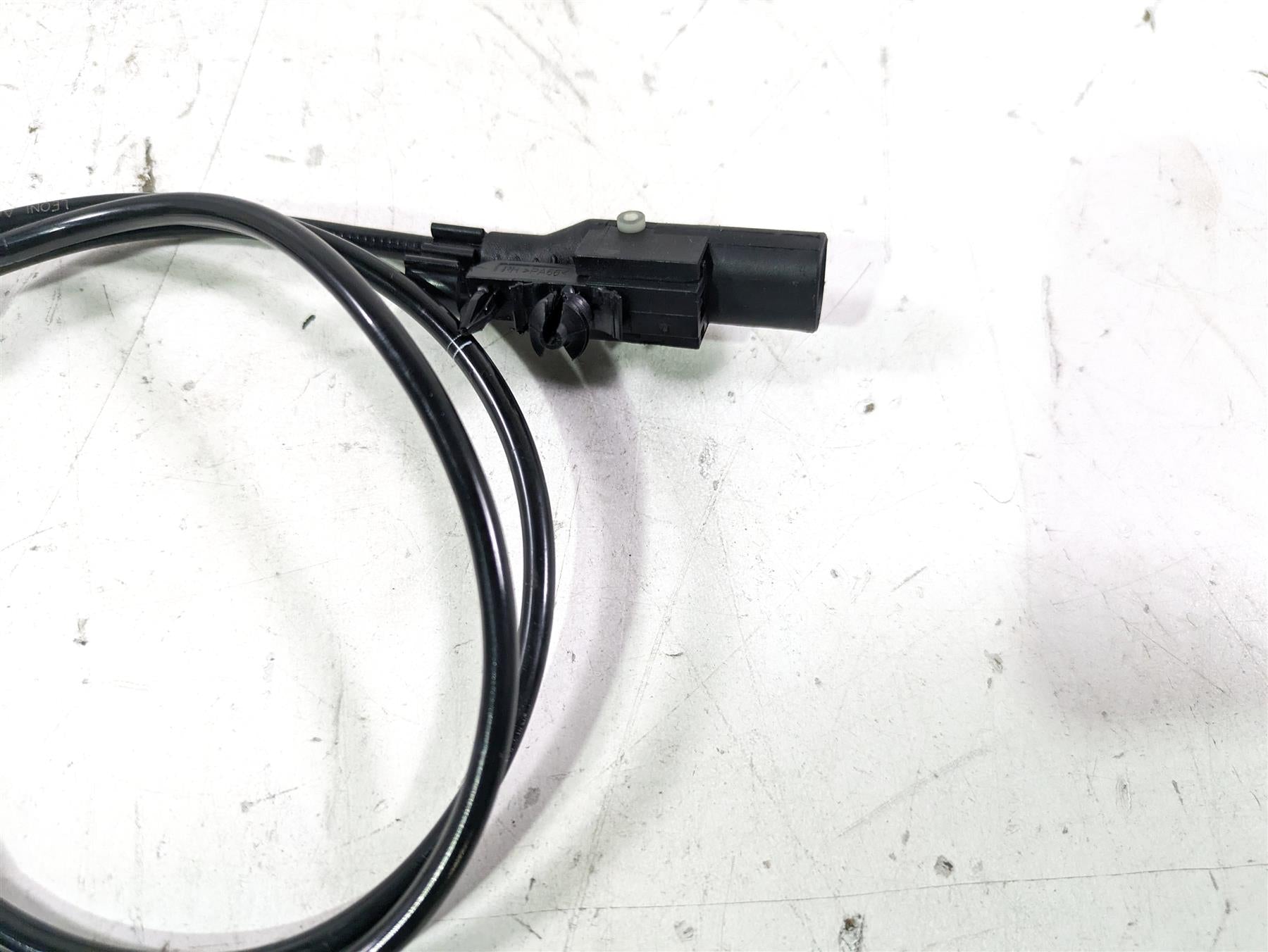 2022 BMW R1250 RT K052 Front Abs Brake Wheel Speed Sensor 34529443105 {{ shop.shopifyCountryName }} - Mototech271