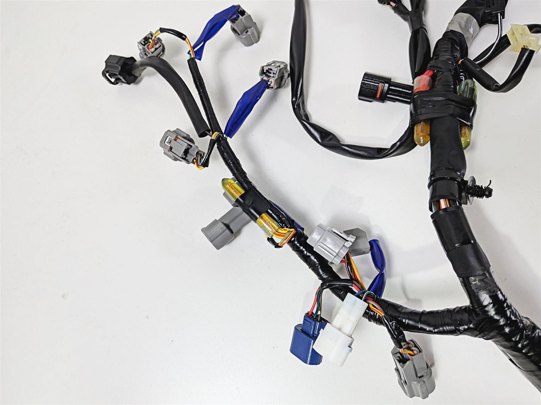 2024 Suzuki GSXR 600 Main Wiring Harness Loom - No Cuts - Nice 36610-14JC2 {{ shop.shopifyCountryName }} - Mototech271