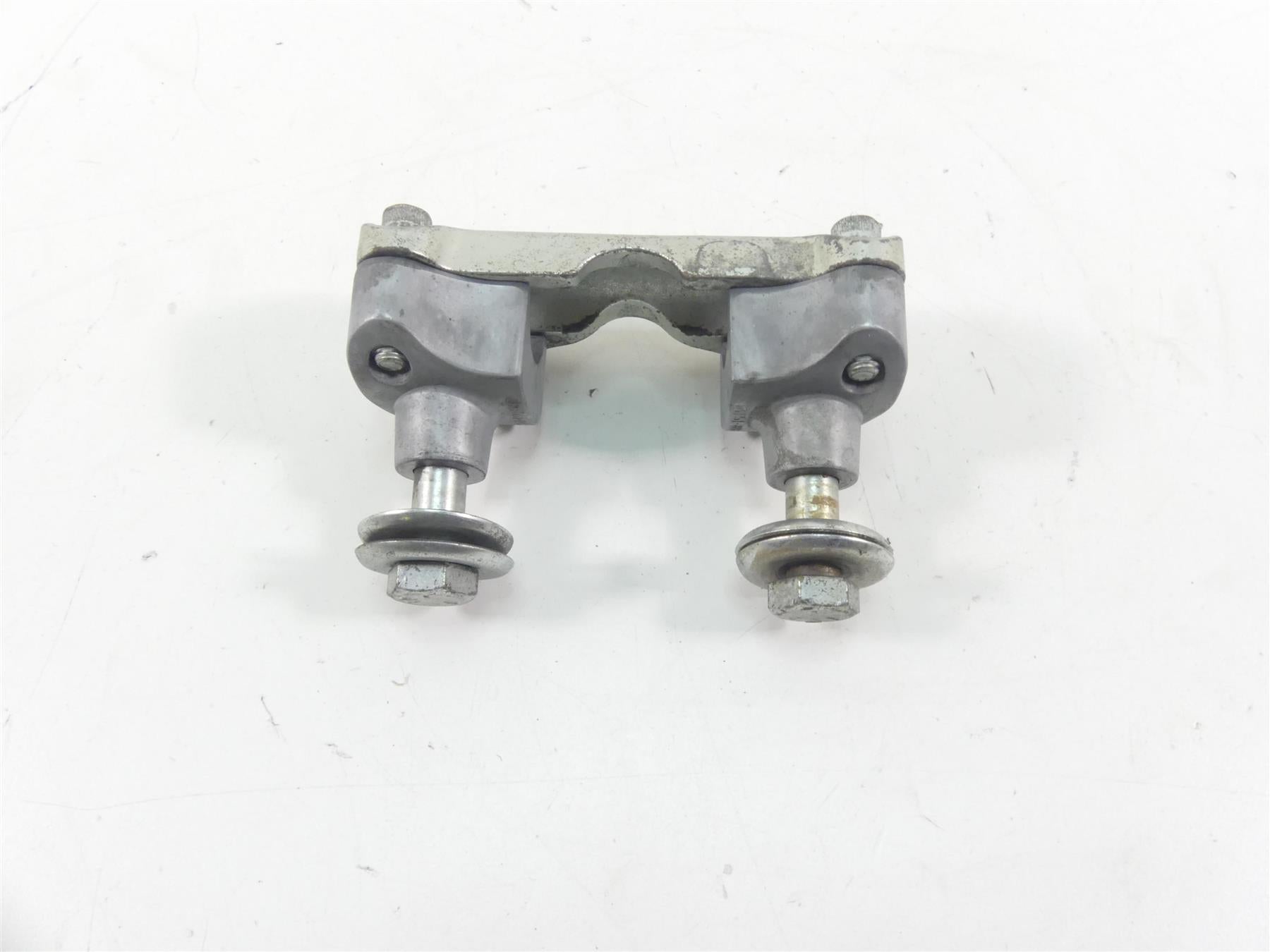 2009 Harley FLHTCU SE4 CVO E-Glide Handlebar Handle Bar Riser Set 56149-88B {{ shop.shopifyCountryName }} - Mototech271
