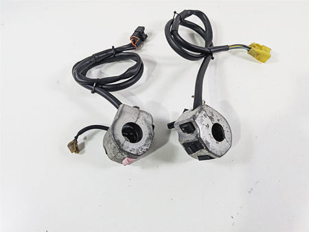 2001 Suzuki VZ800 Marauder Hand Control Switch Set 37200-48E30 37400-48E10 {{ shop.shopifyCountryName }} - Mototech271