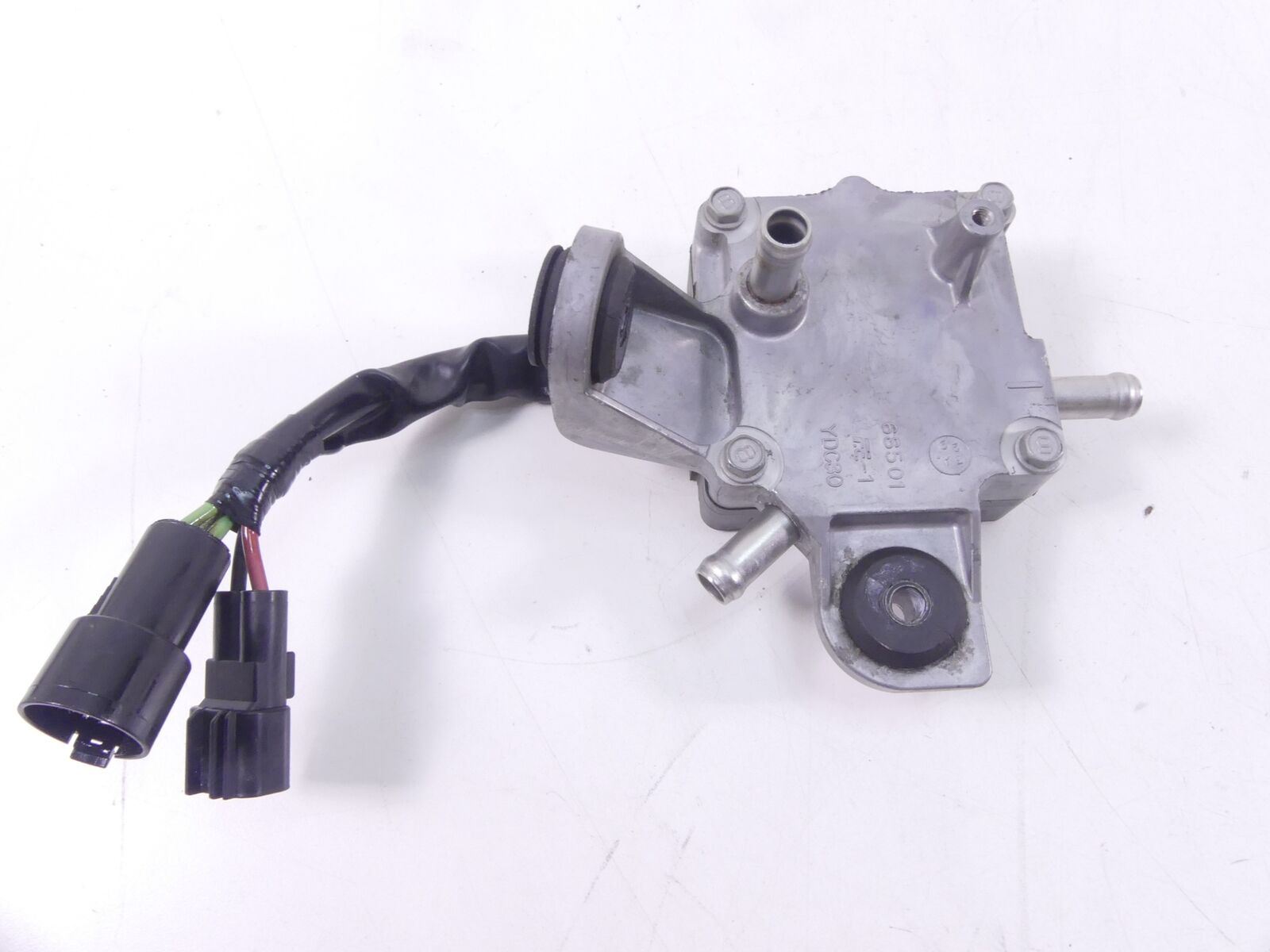2013 Yamaha Waverunner VXS VX1800M Rectifier Voltage Regulator 6S5-81960-11-00 {{ shop.shopifyCountryName }} - Mototech271