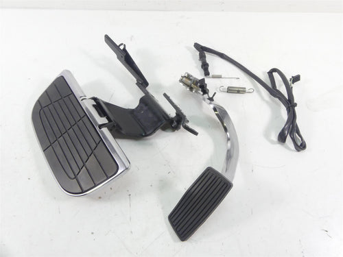 2008 Honda V-Twin VTX1800 N3 Right Front Floor Board & Brake Pedal 50615-MCV-000 | Mototech271