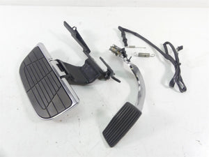 2008 Honda V-Twin VTX1800 N3 Right Front Floor Board & Brake Pedal 50615-MCV-000 | Mototech271