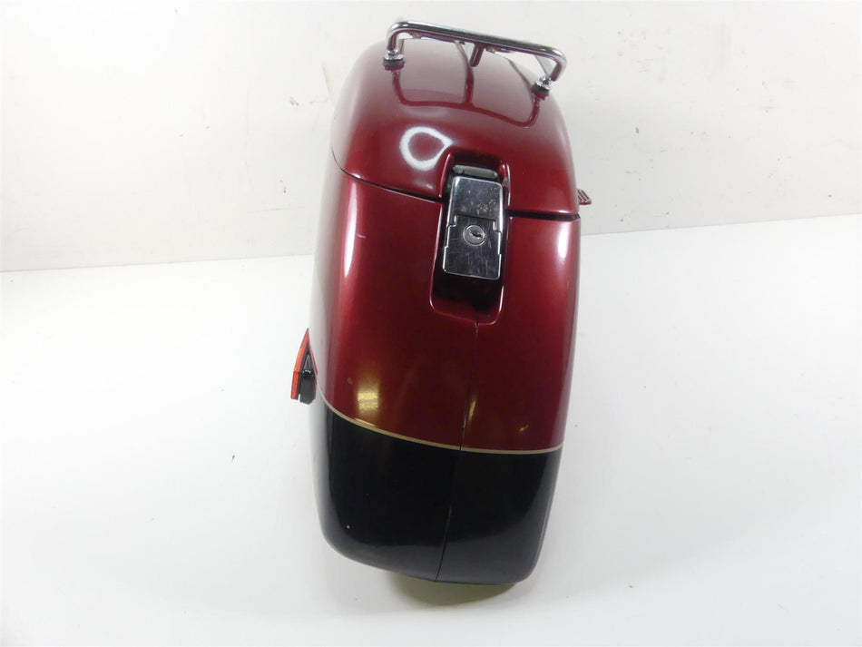 1998 Honda Shadow VT1100T Left Saddlebag Saddle Bag Luggage Box 81424-MBC-000 {{ shop.shopifyCountryName }} - Mototech271