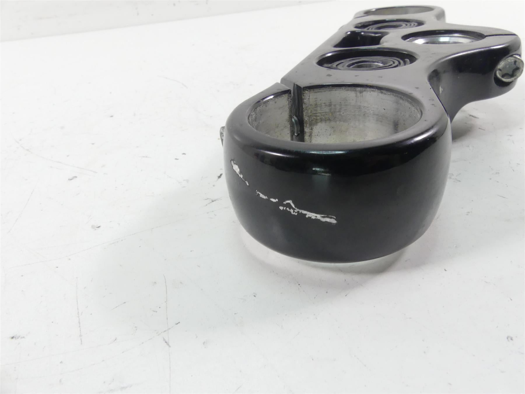 2021 Harley Softail FXBBS Street Bob Upper Triple Tree Clamp 49mm 45900174 {{ shop.shopifyCountryName }} - Mototech271
