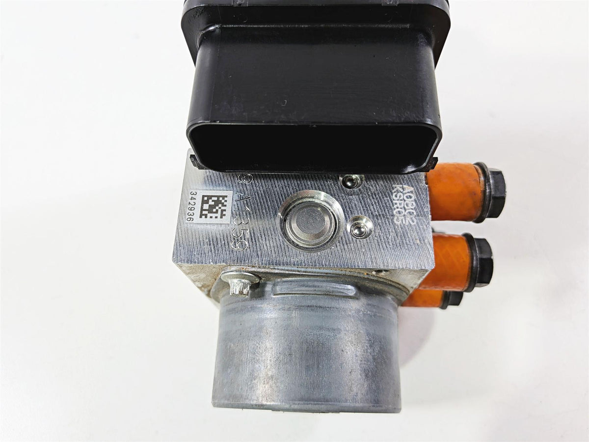 2015 Ducati Scrambler Urban Enduro Abs Brake Pump Control Module 54240521C-Mototech271