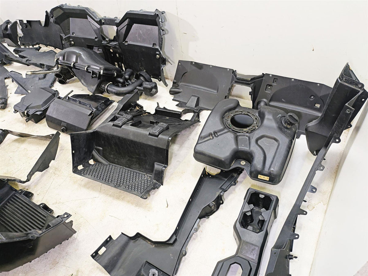 2023 Honda Talon SXS1000 S2R Interior Covers + Fuel Tank & Air Cleaner 64260-HL6 {{ shop.shopifyCountryName }} - Mototech271
