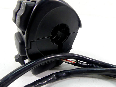 2016 Harley Softail FLS Slim Left Hand Blinker Cruise Control Switch 71500292 {{ shop.shopifyCountryName }} - Mototech271