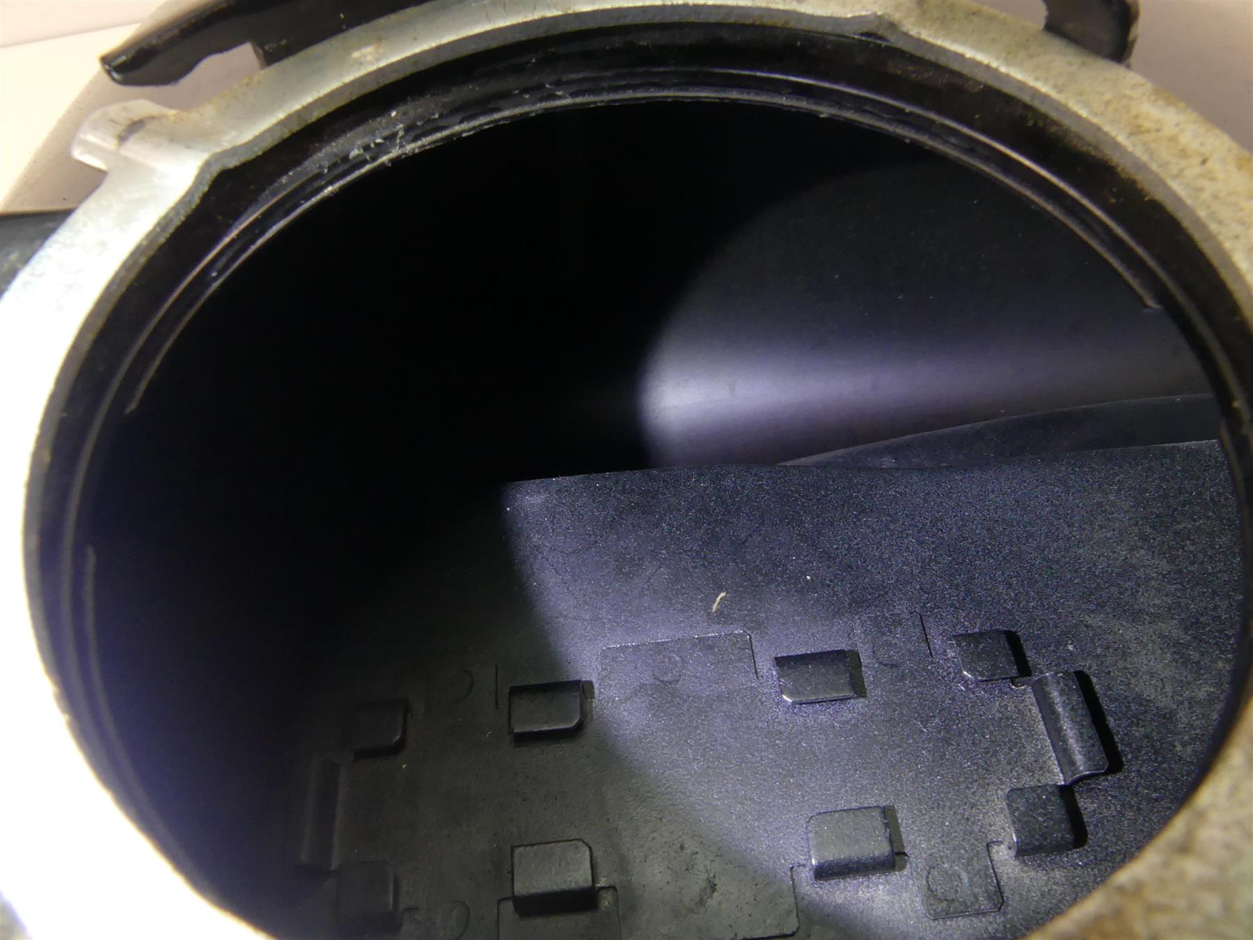 2011 Harley Touring FLTRU Road Glide Fuel Gas Petrol Tank - No Dents 61356-08 {{ shop.shopifyCountryName }} - Mototech271