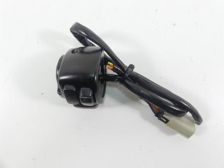 2011 Harley VRSCF Muscle Rod Left Hand Blinker Control Switch - Read 71682-06A {{ shop.shopifyCountryName }} - Mototech271